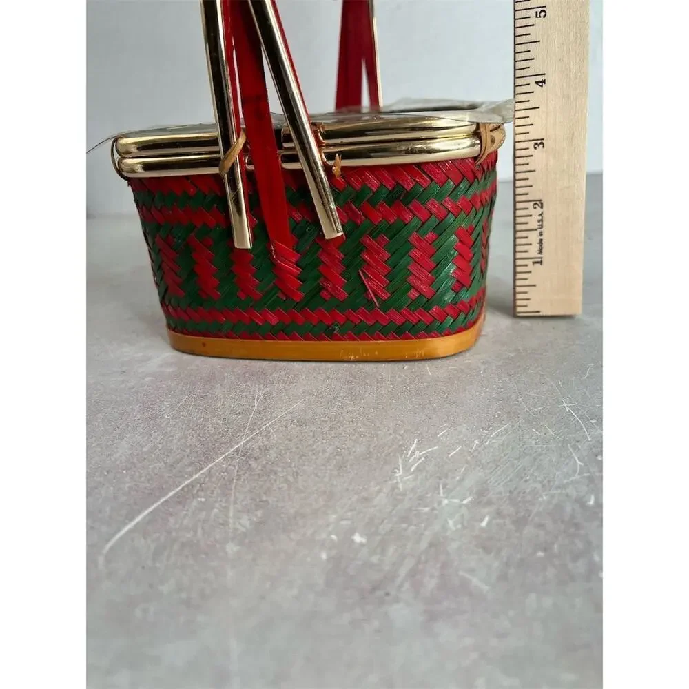 Vintage Red & Green Woven‎ Basket with Handle Country Style Small planter